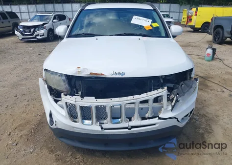 2014 Jeep Compass Latitude из США, поврежденный, VIN 1C4NJCEB8ED607617